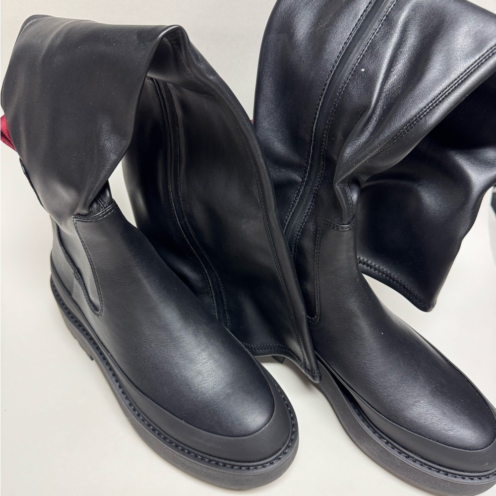 Chic Black Leather Boots